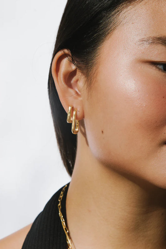 Carrée Gold Earrings